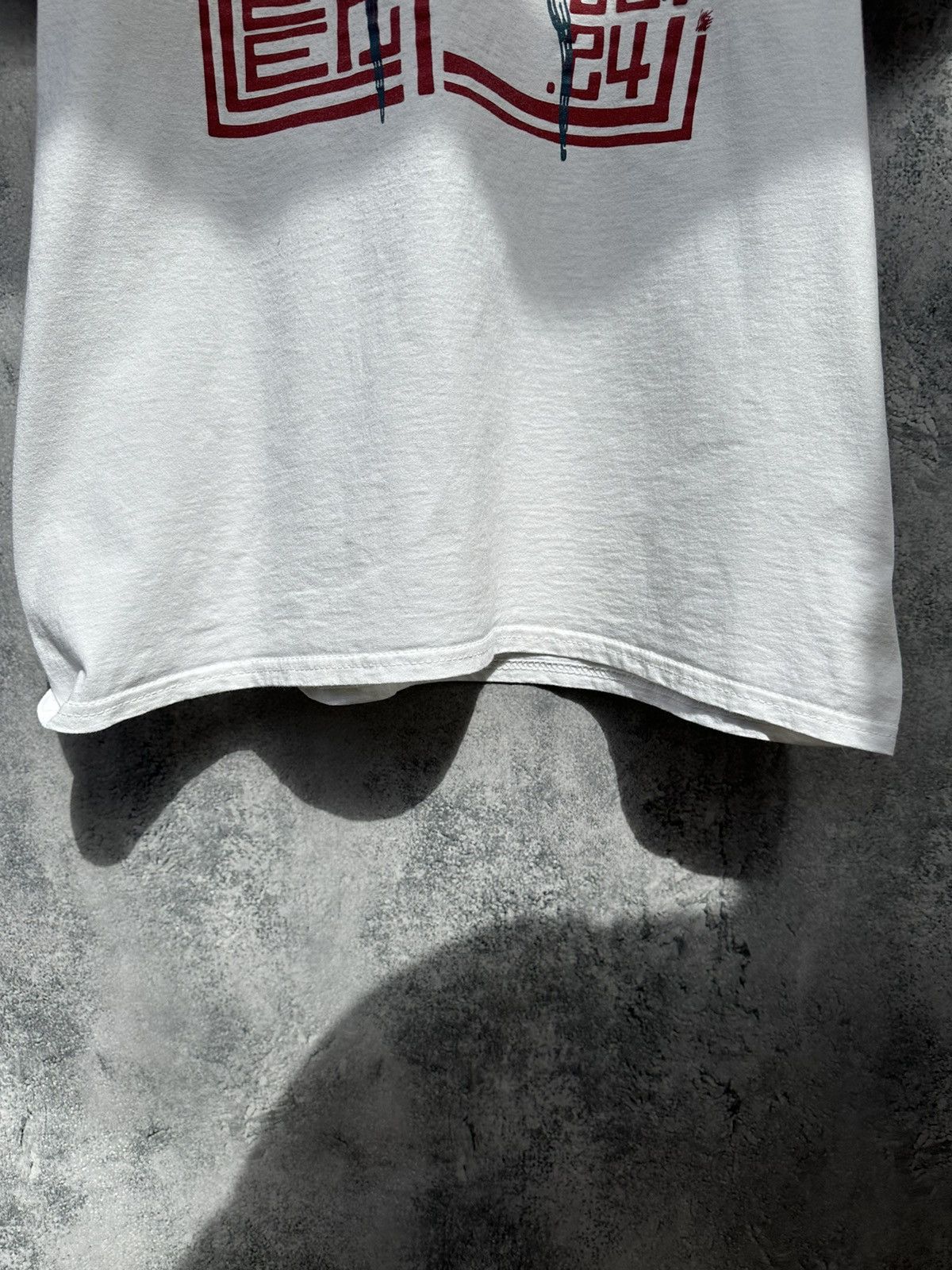 Fruit Of The Loom Sardegna Spider Y2k T-Shirt Big Logo White Tee FoTL Size US L / EU 52-54 / 3 - 7 Thumbnail