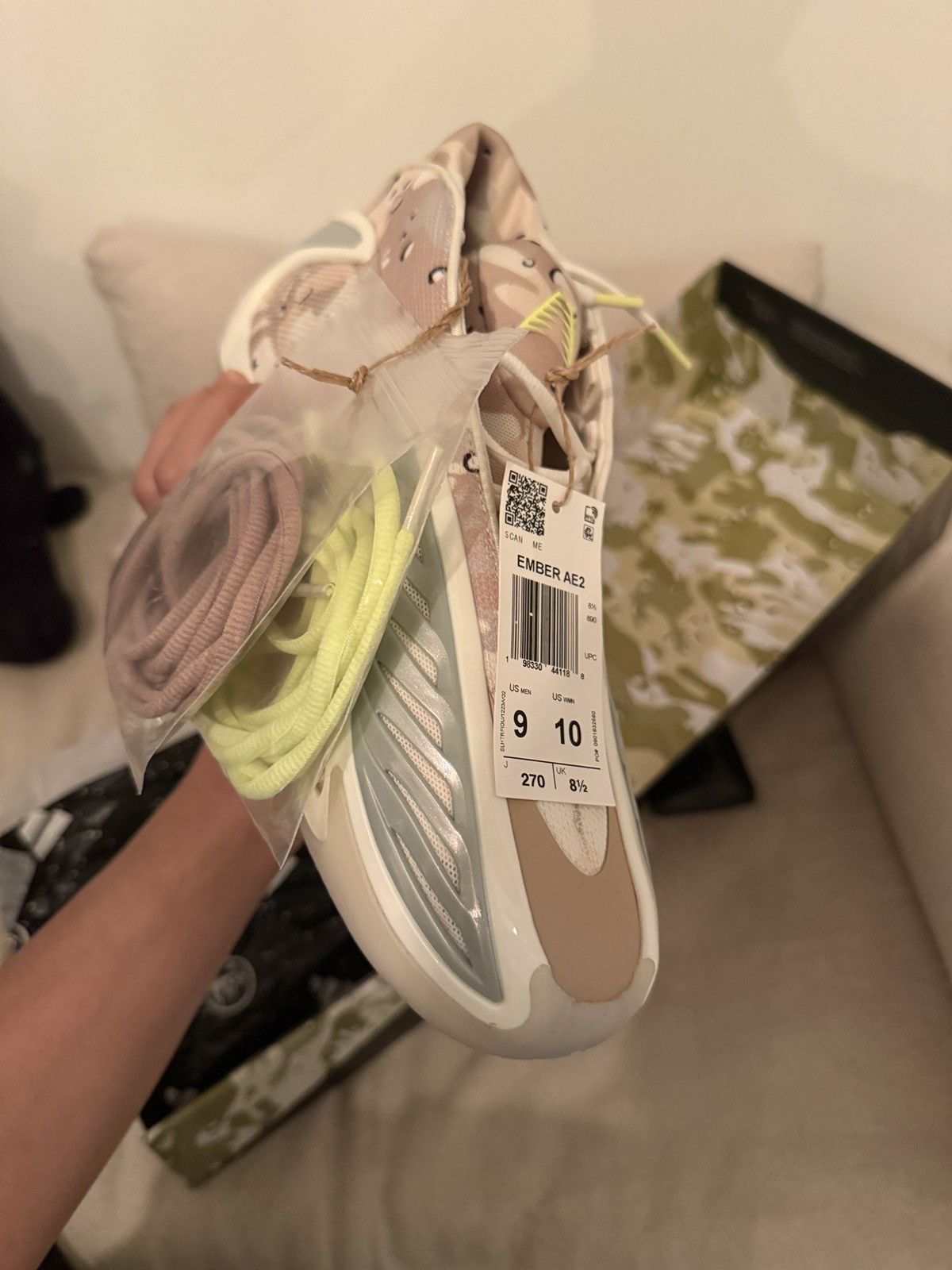 Other Adidas x HELLSTAR AE2 Size US 9 / EU 42 - 3 Thumbnail
