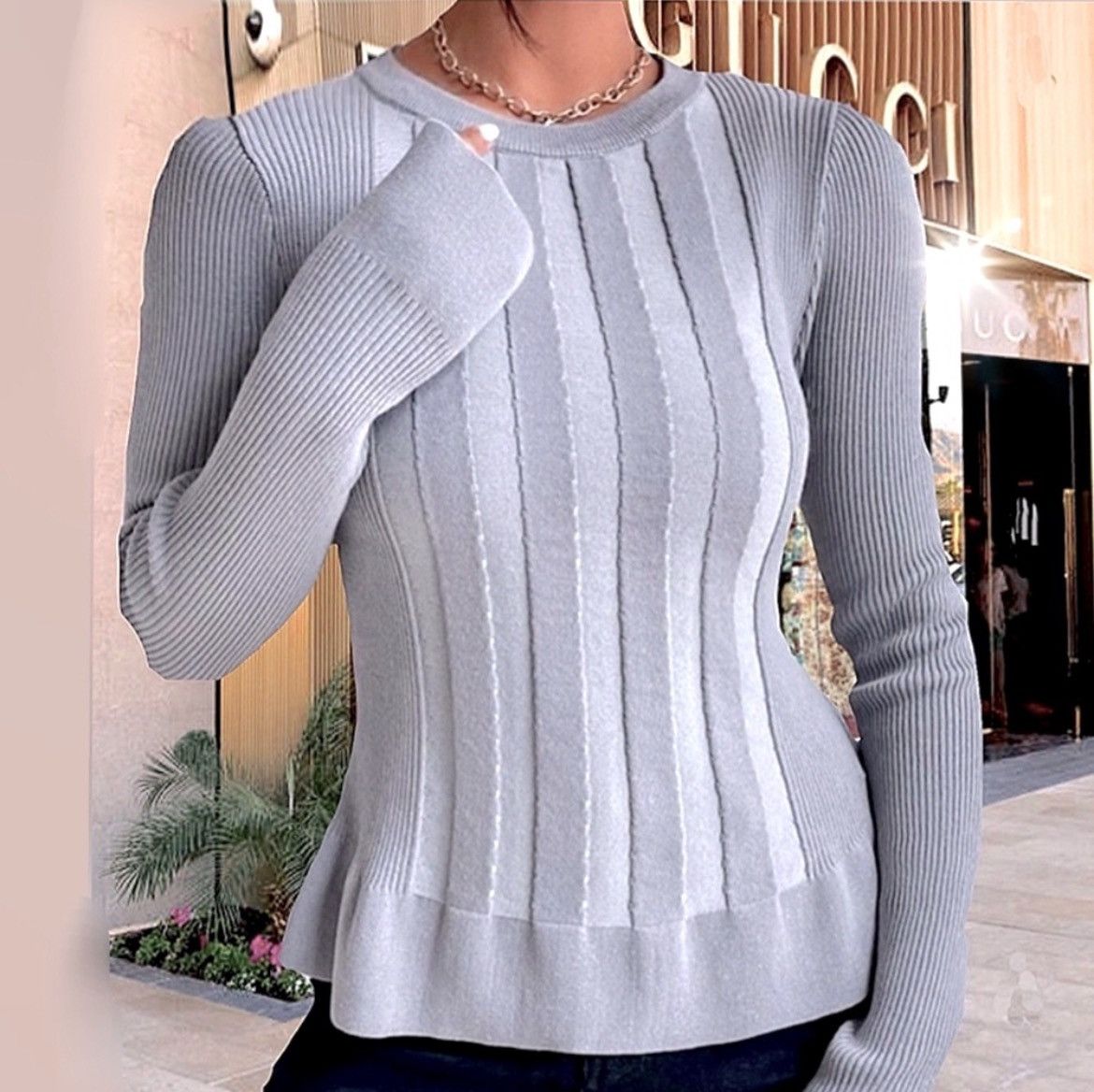 Designer × Other NWT, Lavishly Paris Women’s Designer Cable Knit Sweater Size S / US 4 / IT 40 - 3 Thumbnail