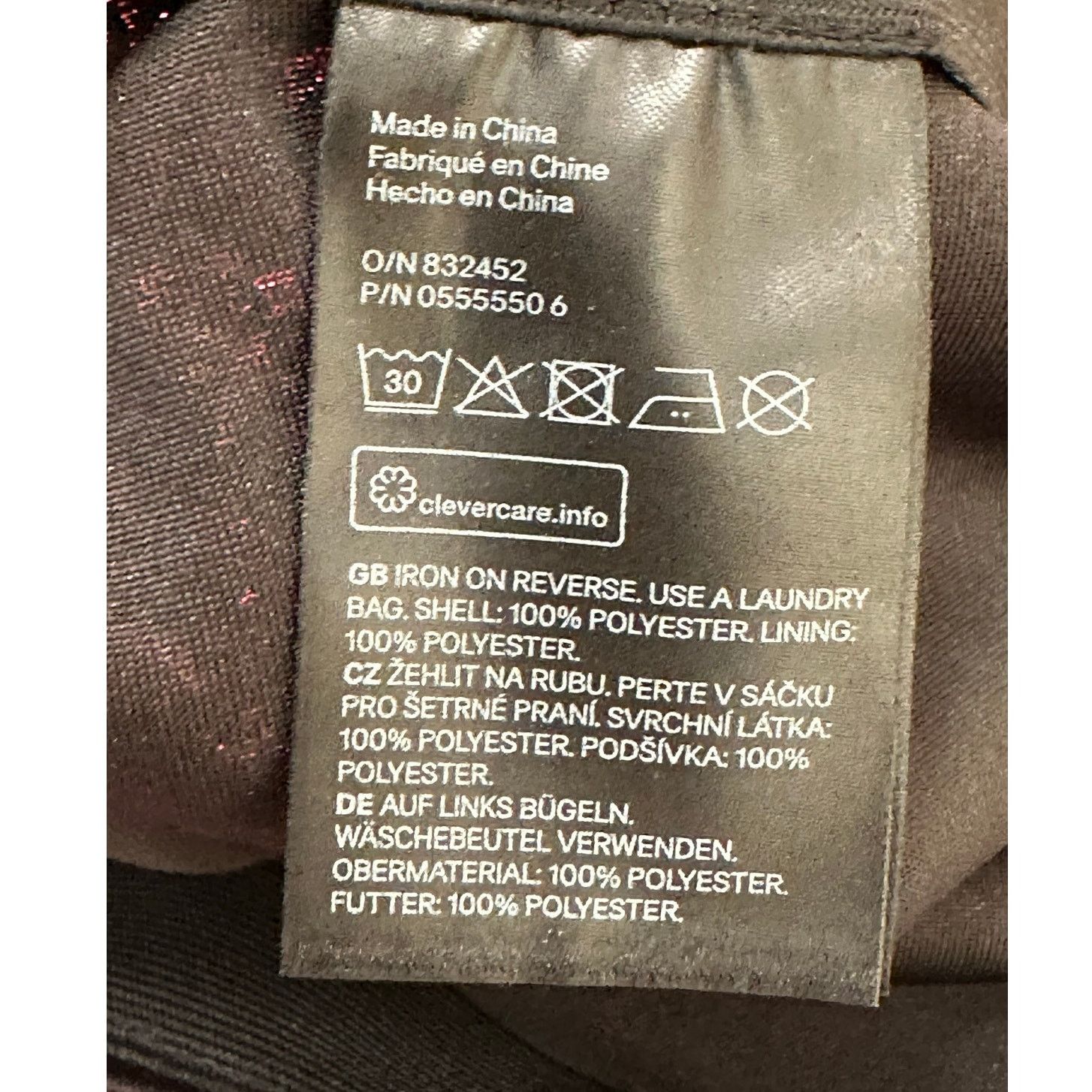 H&M H&M Divided fuchsia sequin pull on mini skirt size Small Size 27" / US 4 / IT 40 - 5 Thumbnail
