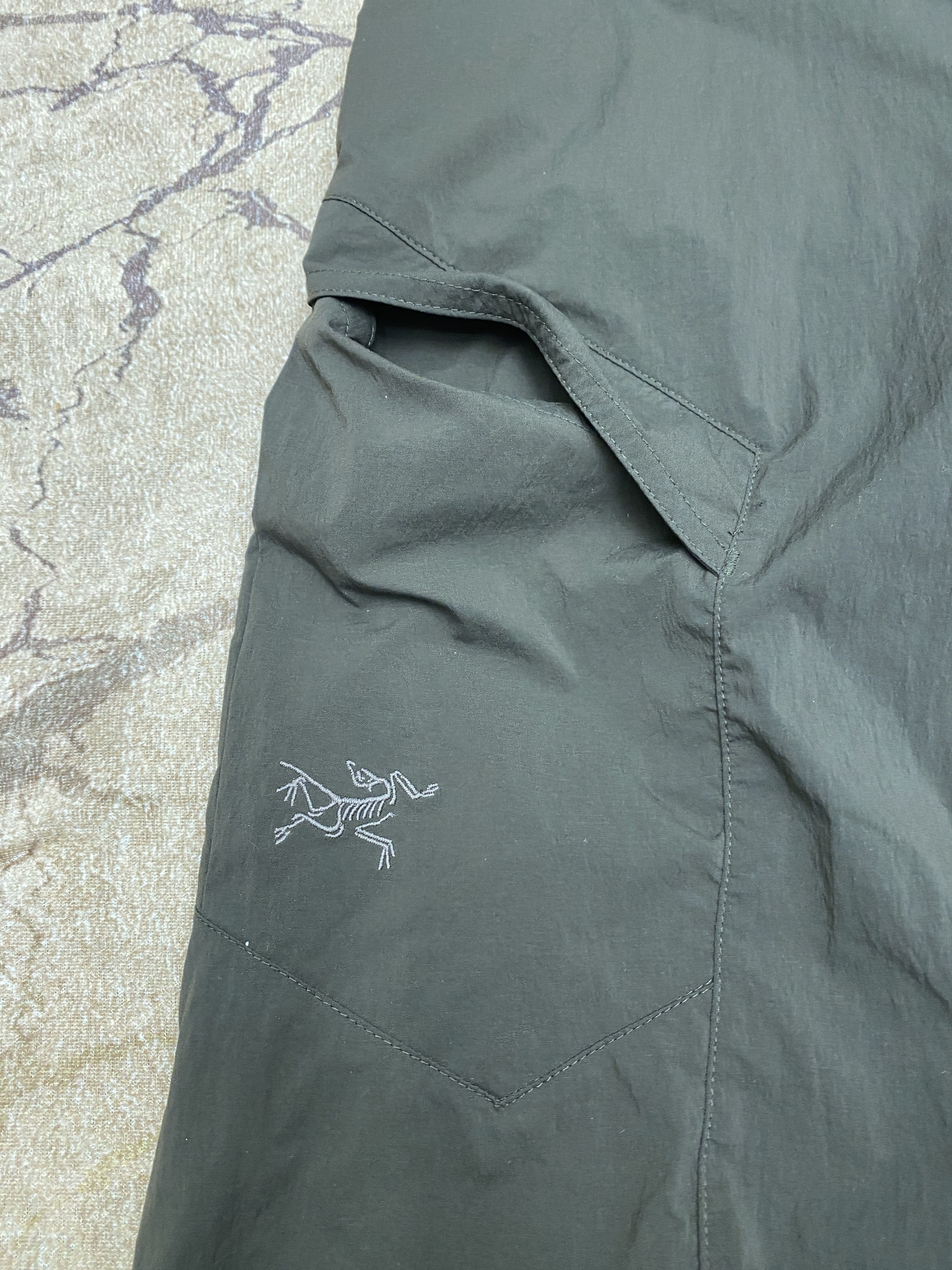 Arc'teryx Arc'teryx Hiking Activewear Weatherproof Pants Size 30 Waist Size US 30 / EU 46 - 20 Thumbnail