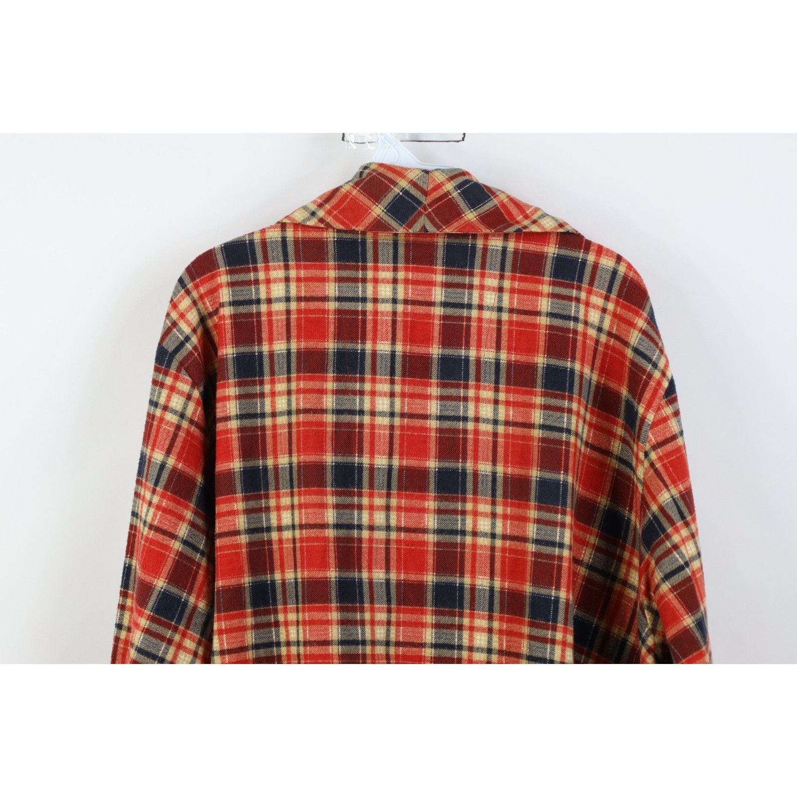 Vintage Vintage 70s Streetwear Distressed Flannel Belted Bath Robe Size US L / EU 52-54 / 3 - 17 Thumbnail