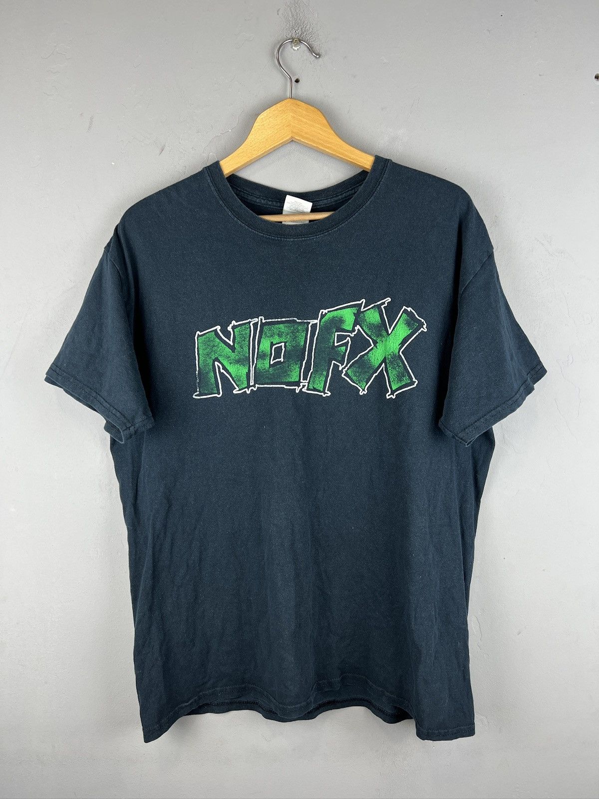 Band Tees VINTAGE NOFX Punk Rock Band T Shirt Size US L / EU 52-54 / 3 - 1 Thumbnail