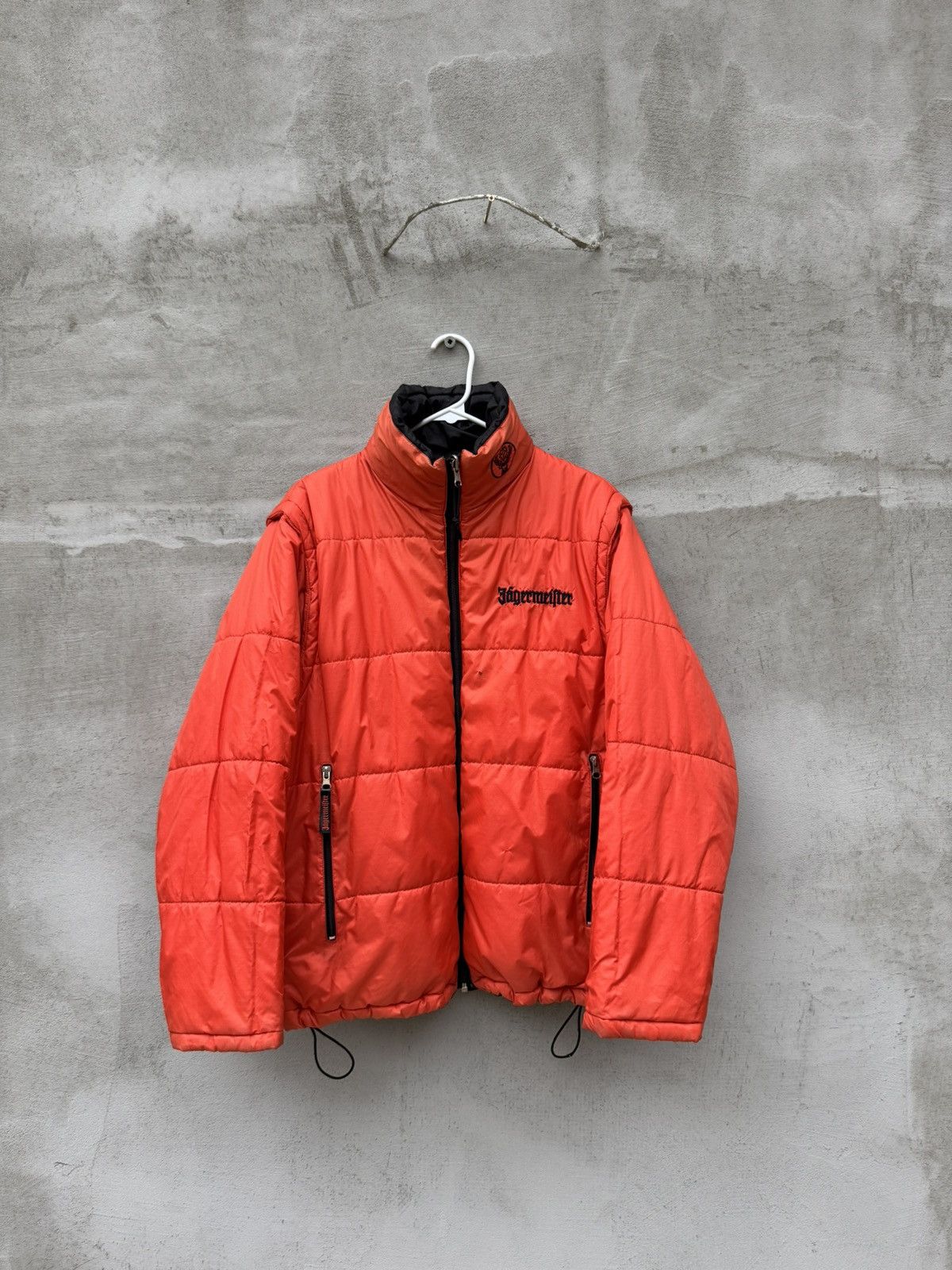 Jagermeister Vintage Jagermeister Puffer Jacket Reversible Transformable Size US M / EU 48-50 / 2 - 8 Thumbnail