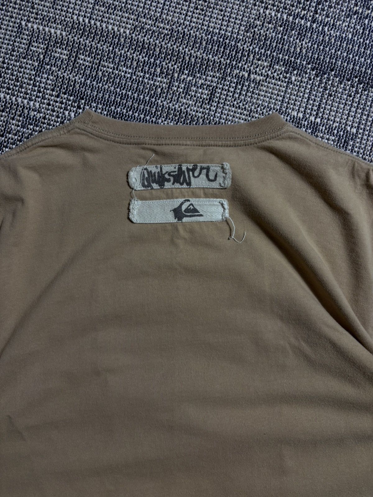 Quiksilver Quiksilver Vintage Surfing True Patch Work T-Shirt Size US L / EU 52-54 / 3 - 8 Thumbnail