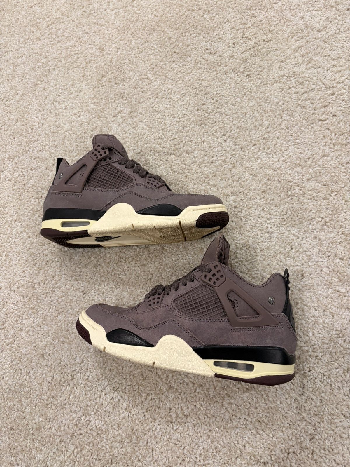 A Ma Maniere × Jordan Brand A Ma Maniére x Air Jordan 4 Retro “Violet Ore” Size US 6.5 / EU 39-40 - 4 Thumbnail
