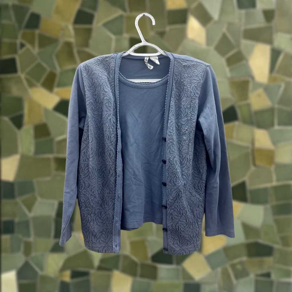 Vintage Hasting & Smith Womens Top Petite Medium Layered Button-Up Long Sleeve Knit Cotton Polyester Beaded Blue 90s Classic Womens Medium Size M / US 6-8 / IT 42-44 - 1 Thumbnail