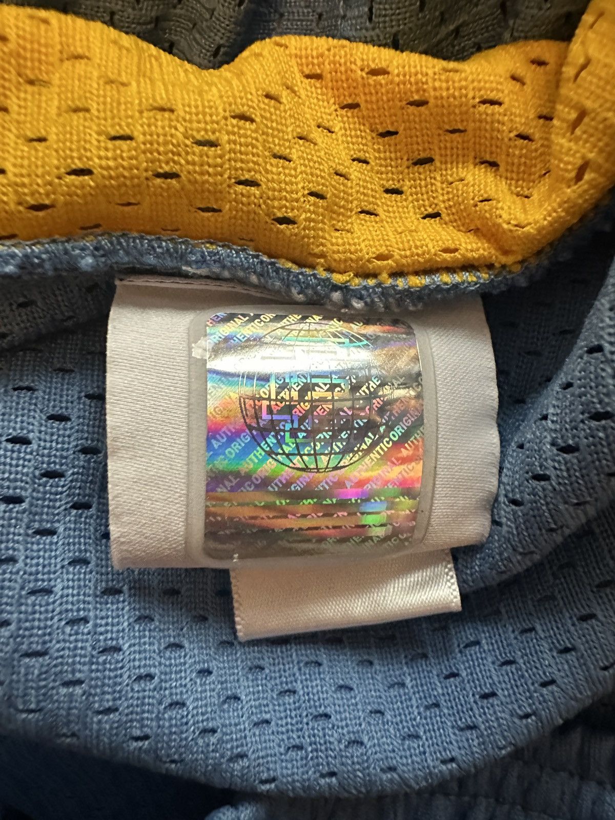 Eric Emanuel Eric Emanuel Baby Blue/Yellow Shorts Size US 38 / EU 54 - 5 Thumbnail
