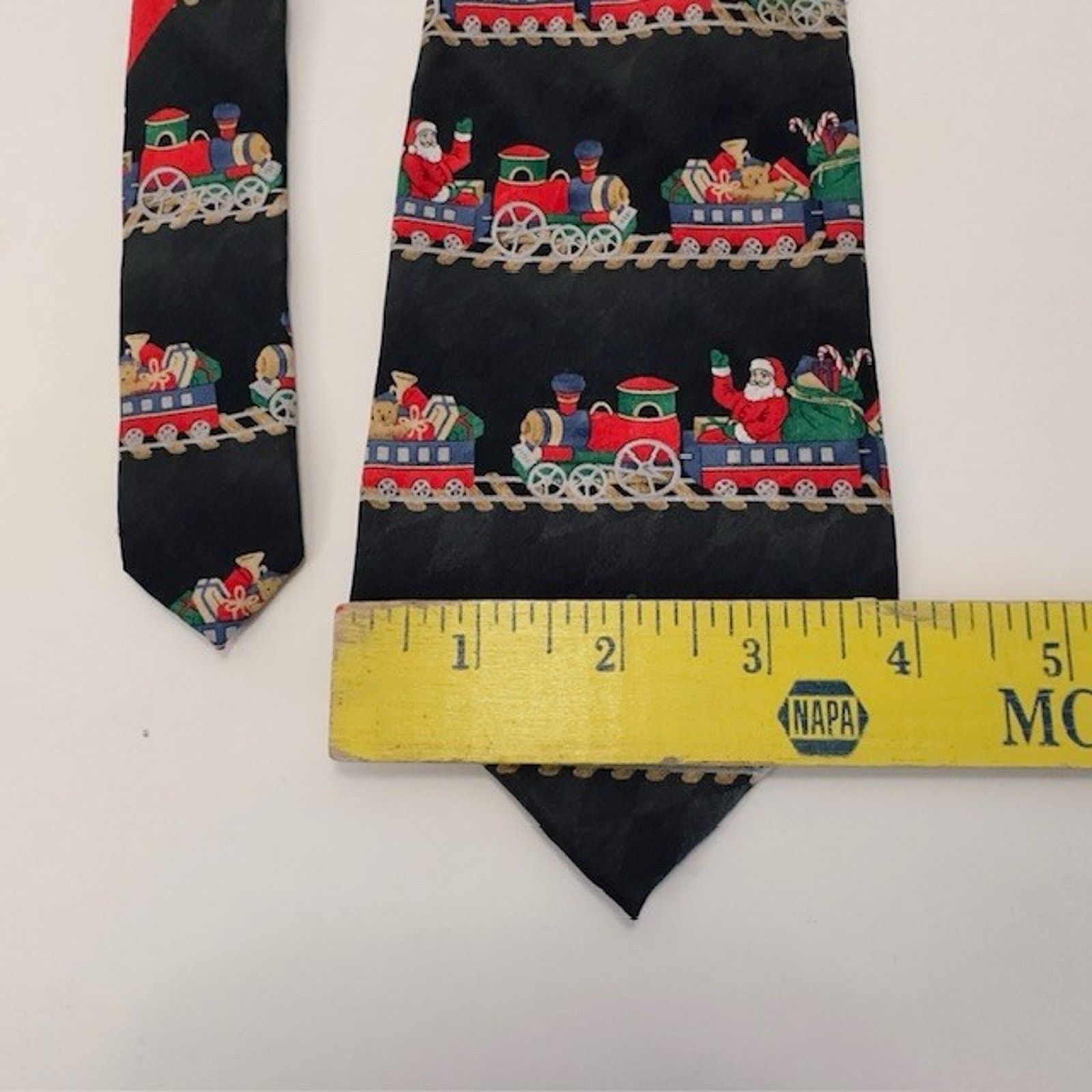 Other Hallmark Holiday Traditions Tie Santa Toy Train Black/Red Size ONE SIZE - 4 Thumbnail