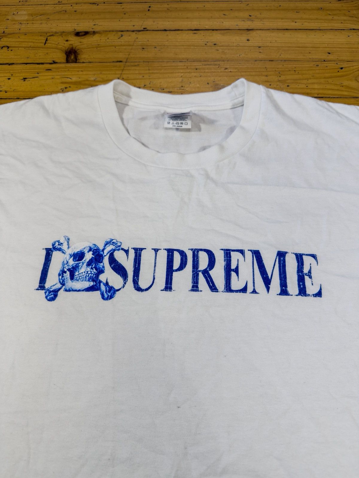 Supreme Supreme skull fw25 white tee Size US XXL / EU 58 / 5 - 2 Thumbnail
