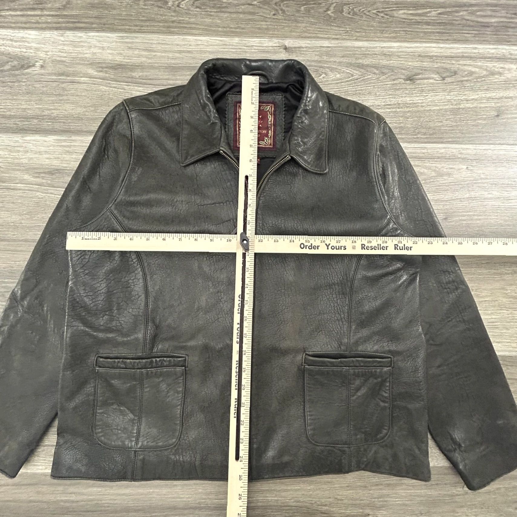 The Territory Ahead Vintage The Territory Ahead Leather Jacket Unisex Adults XL Black Bomber with Zip Front Pockets Lined Mid-Length Size US XL / EU 56 / 4 - 3 Thumbnail