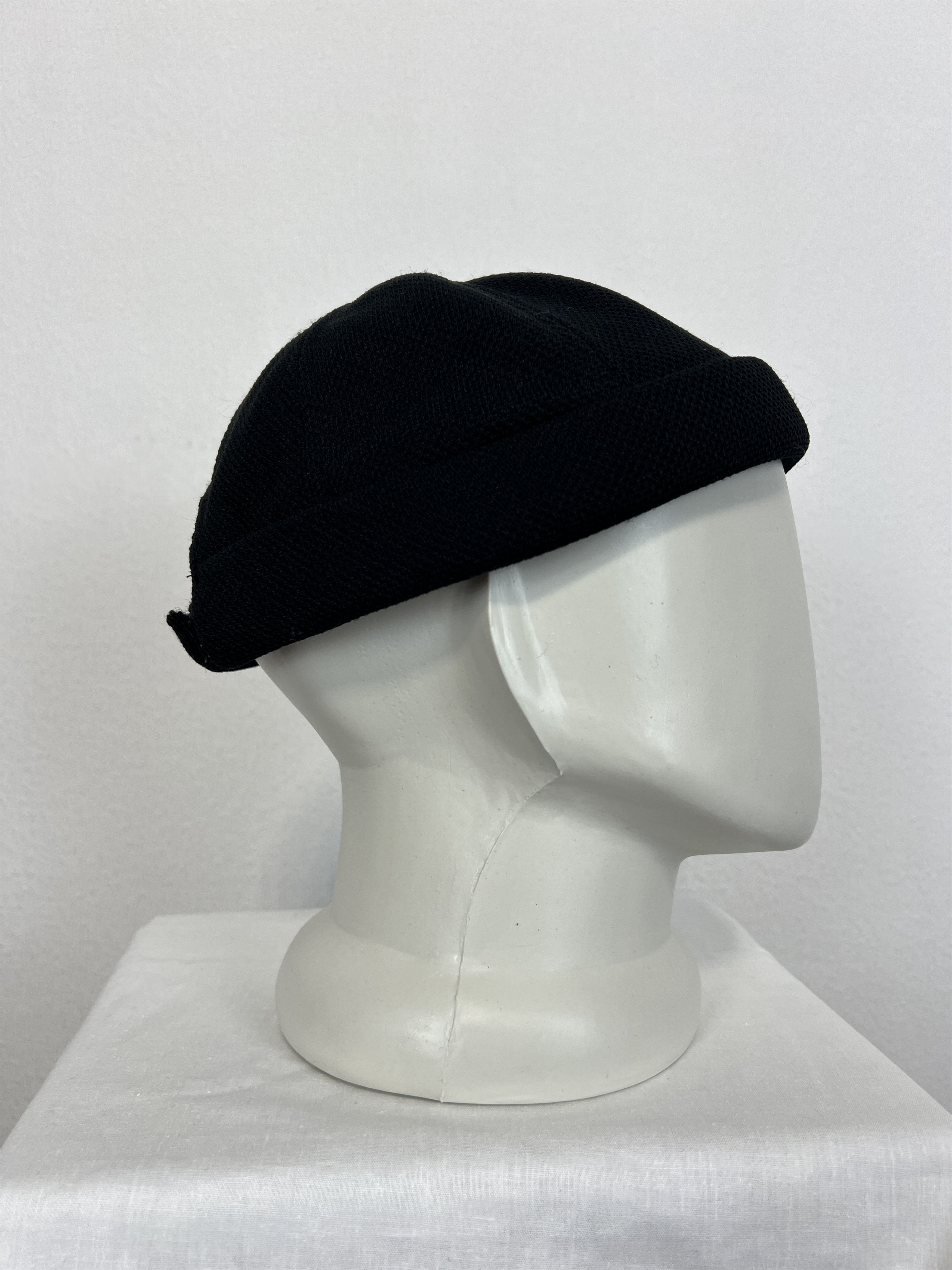 Nike Vintage Beanie Small Center Swoosh Hat Cap Rare Adult Size ONE SIZE - 4 Thumbnail