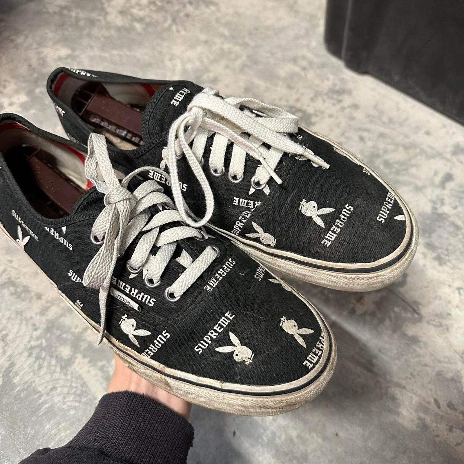 Playboy × Supreme × Vans Rare FW13 Black Supreme Playboy Vans Authentic Pro Shoe Size US 10 / EU 43 - 2 Thumbnail