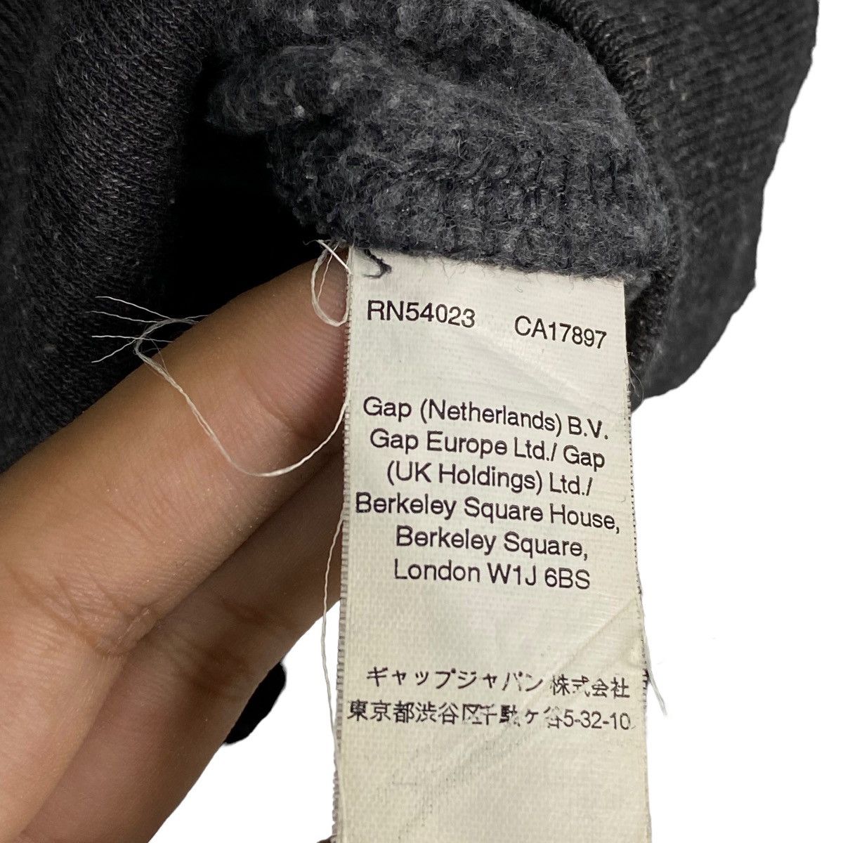 Gap × Vintage Vintage GAP Full Zip Hoodie Dark Gray Size L Size US L / EU 52-54 / 3 - 6 Thumbnail