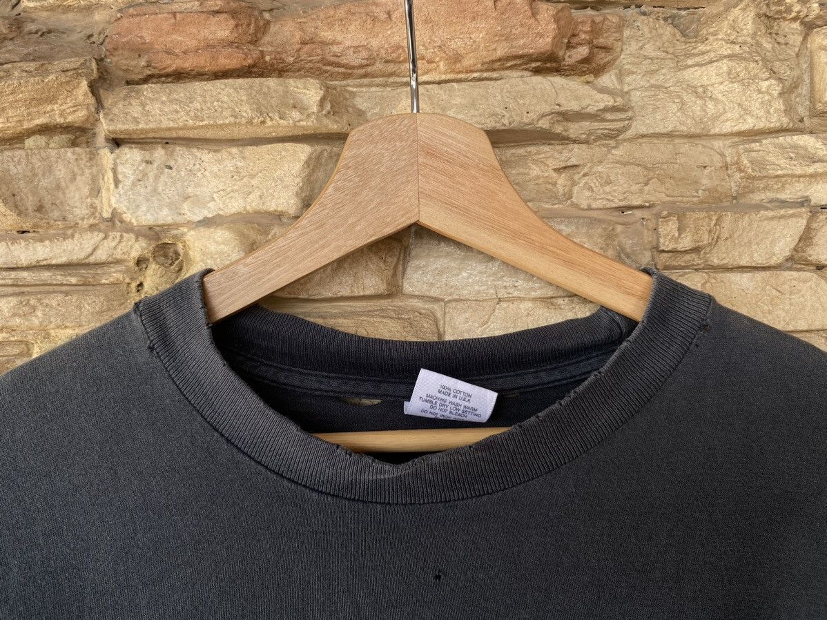 Quiksilver Vintage 90s Quiksilver Backhit Logo Surfing Tees Distressed Size US XL / EU 56 / 4 - 5 Thumbnail