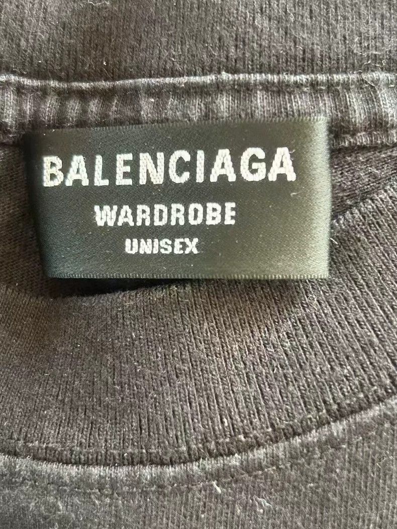 Balenciaga Balenciaga Black letters Logo short sleeves Size US S / EU 44-46 / 1 - 3 Thumbnail