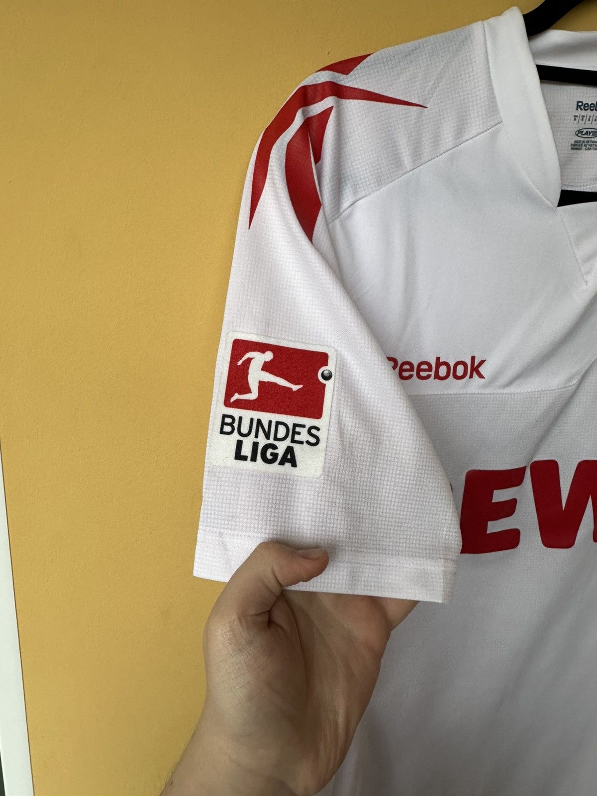Puma × Vintage Reebok Koln FC 2011-2012 Soccer Jersey 11 Podolski size S Size US S / EU 44-46 / 1 - 2 Thumbnail