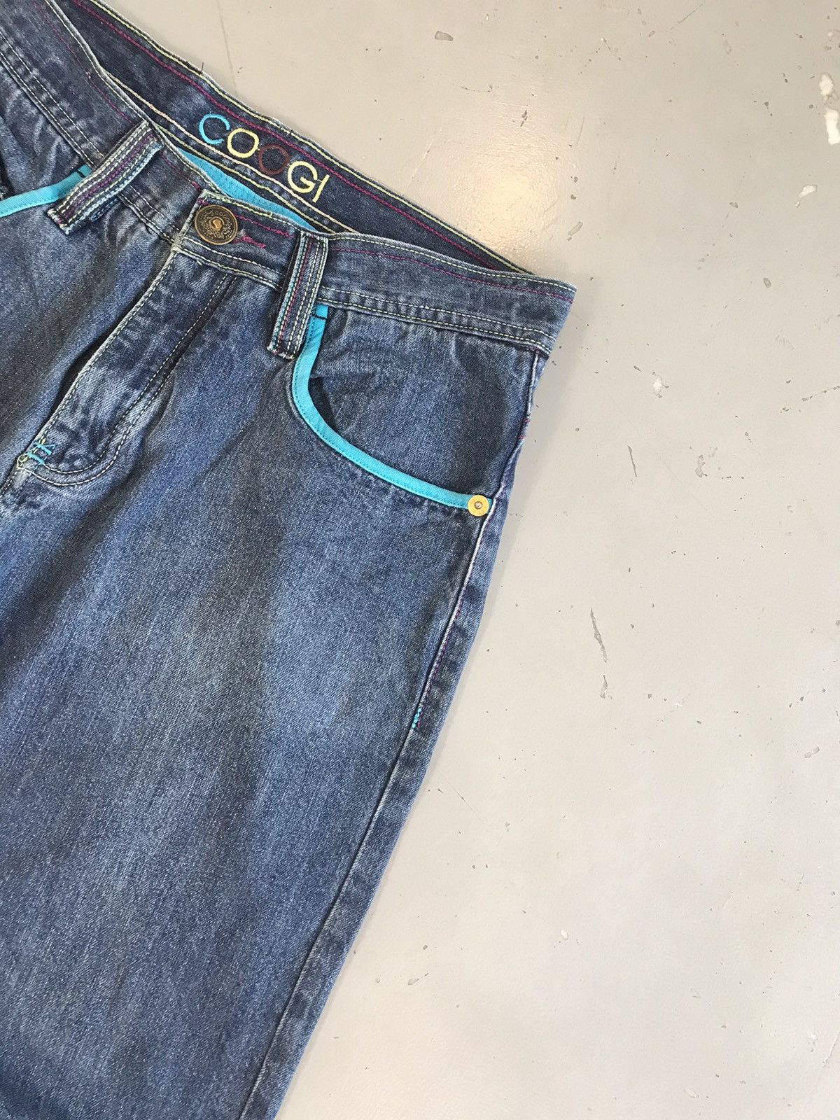 Coogi × Vintage Vintage Coogi sword ⚔️ sneck embroidered denim Size US 32 / EU 48 - 6 Thumbnail