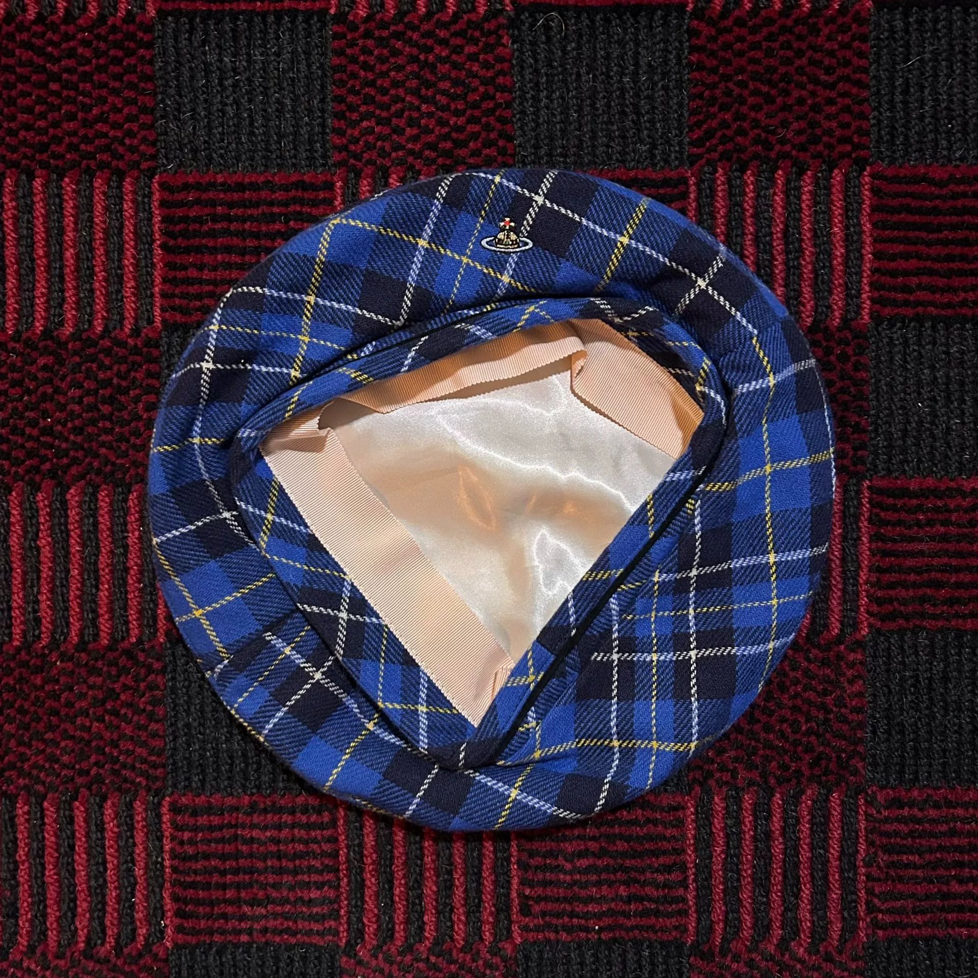 Vivienne Westwood vivienne westwood plaid beret hat vintage Size ONE SIZE - 1 Thumbnail