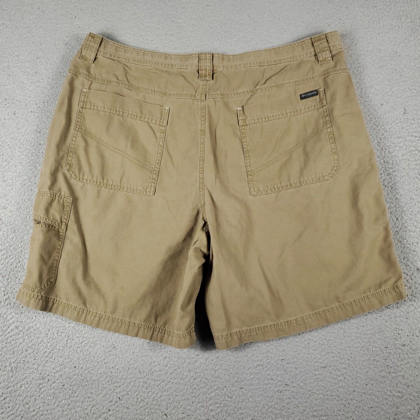 Vintage Columbia Chino Shorts Mens Size 42 Beige Flat Front Casual Outdoor Stretch Size US 42 / EU 58 - 7 Thumbnail