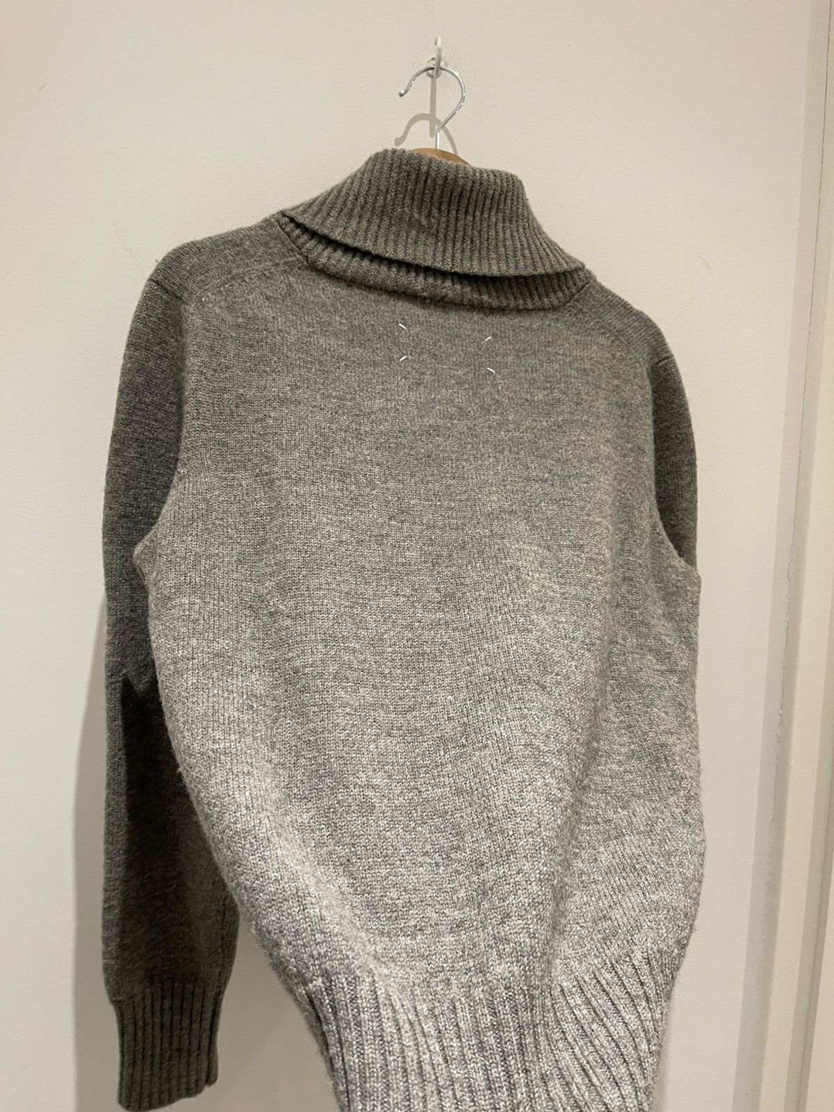 Maison Margiela Maison Margiela Fall 2004 Grey Wool Shawl Collar KnitSweater Size US M / EU 48-50 / 2 - 12 Thumbnail