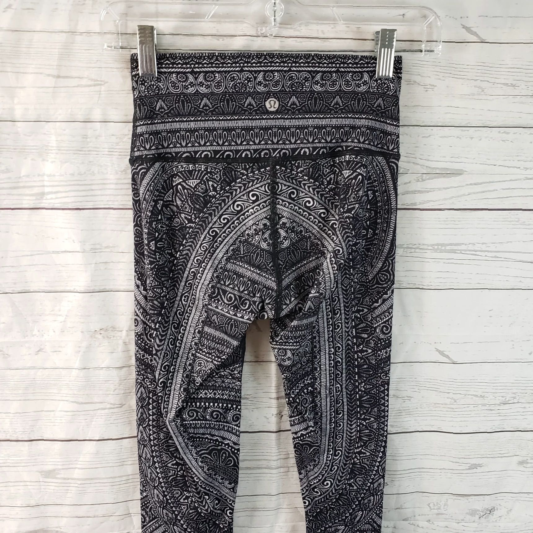 Lululemon Lululemon Wunder Under Hi Rise Tight Nulux Sz 4 Entwined Black Icey Grey Size ONE SIZE - 4 Thumbnail