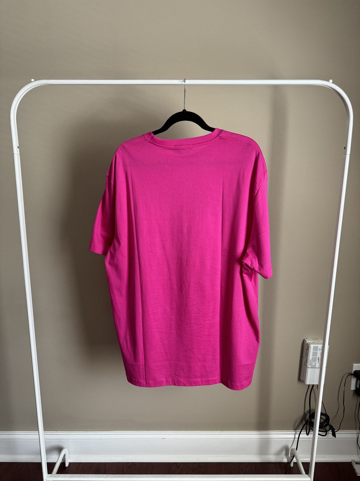 Versace Versace Fushia Black/White Graphic Logo T Shirt Size US XXL / EU 58 / 5 - 3 Thumbnail