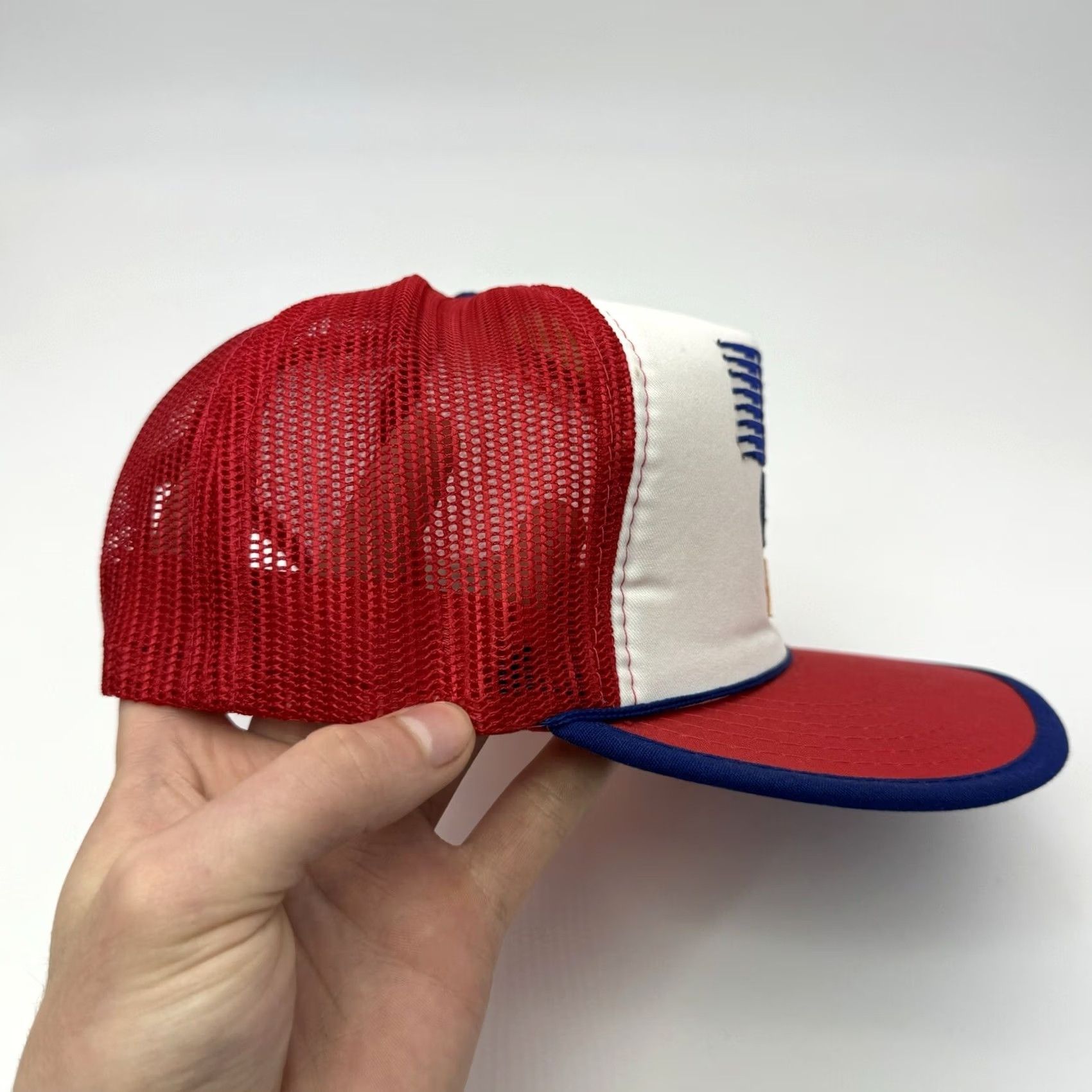 Vintage VINTAGE McDONALDS OLYMPICS RINGS EMBROIDERED RED WHITE BLUE TRUCKER HAT CAP NOS 1984 Mens Size ONE SIZE - 3 Thumbnail
