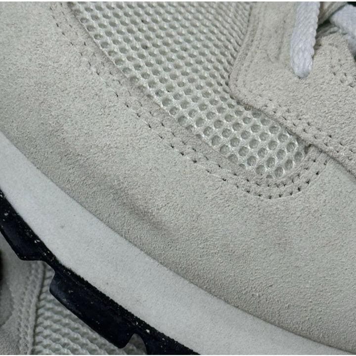 New Balance New Balance 5740 White Sneaker Size 9 Casual Athletic Shoe Size US 6 / EU 39 - 5 Thumbnail