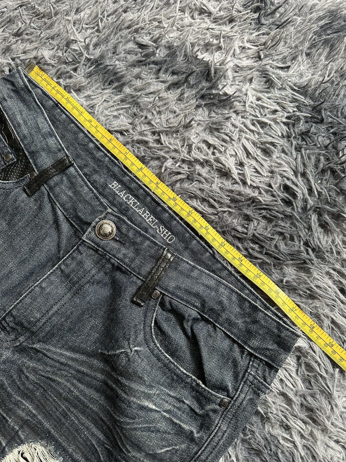 BERNINGS SHO 00's Berning Sho Black Label snake skin flared denim Size US 35 - 16 Thumbnail