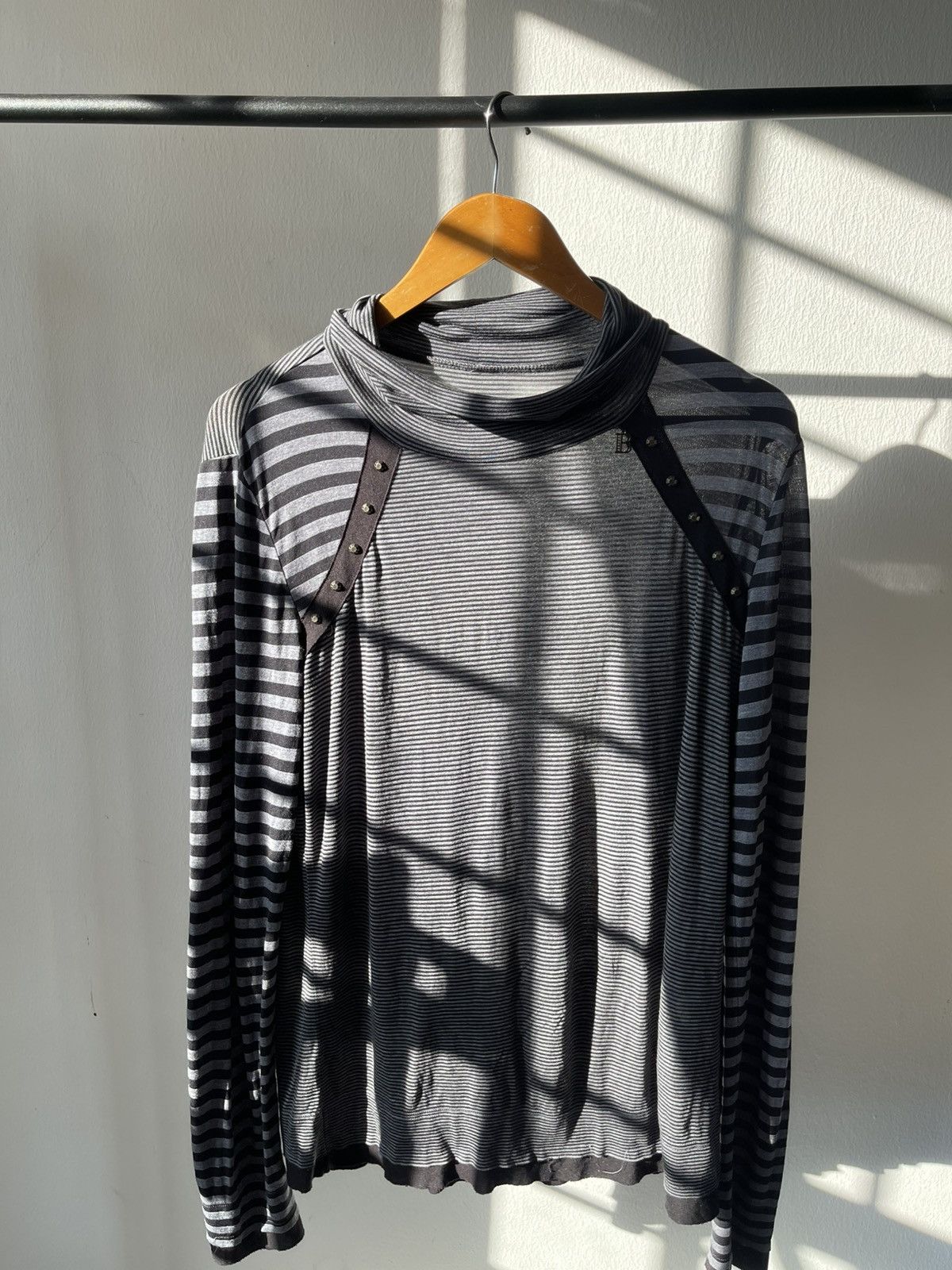 Balmain Balmain Paris Stripe B Pendant with Stud Long Sleeve #99 Size US M / EU 48-50 / 2 - 2 Thumbnail