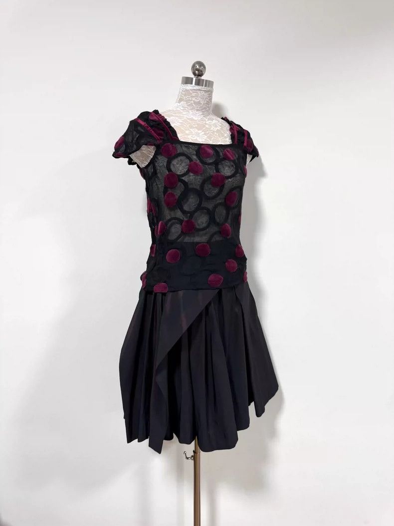 Vivienne Westwood Vivienne Westwood size2 A wine-red lustrous stripe with irr Size 26" / US 2 / IT 38 - 2 Thumbnail