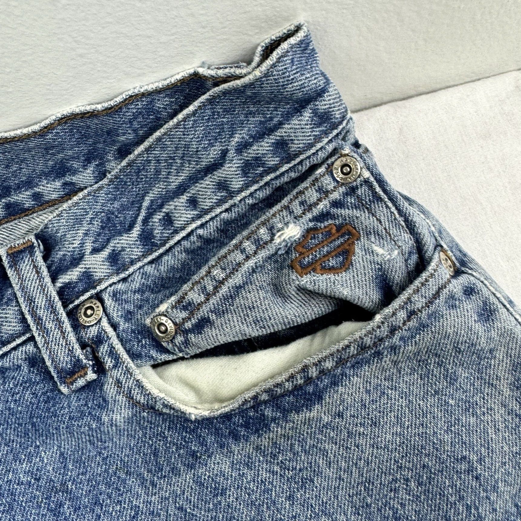 Harley Davidson VINTAGE Harley-Davidson Jeans Men Regular 35x32 Blue Denim Cotton 32 Inseam Biker Grunge Y2K Heritage 90s Mens Size US 35 - 3 Thumbnail