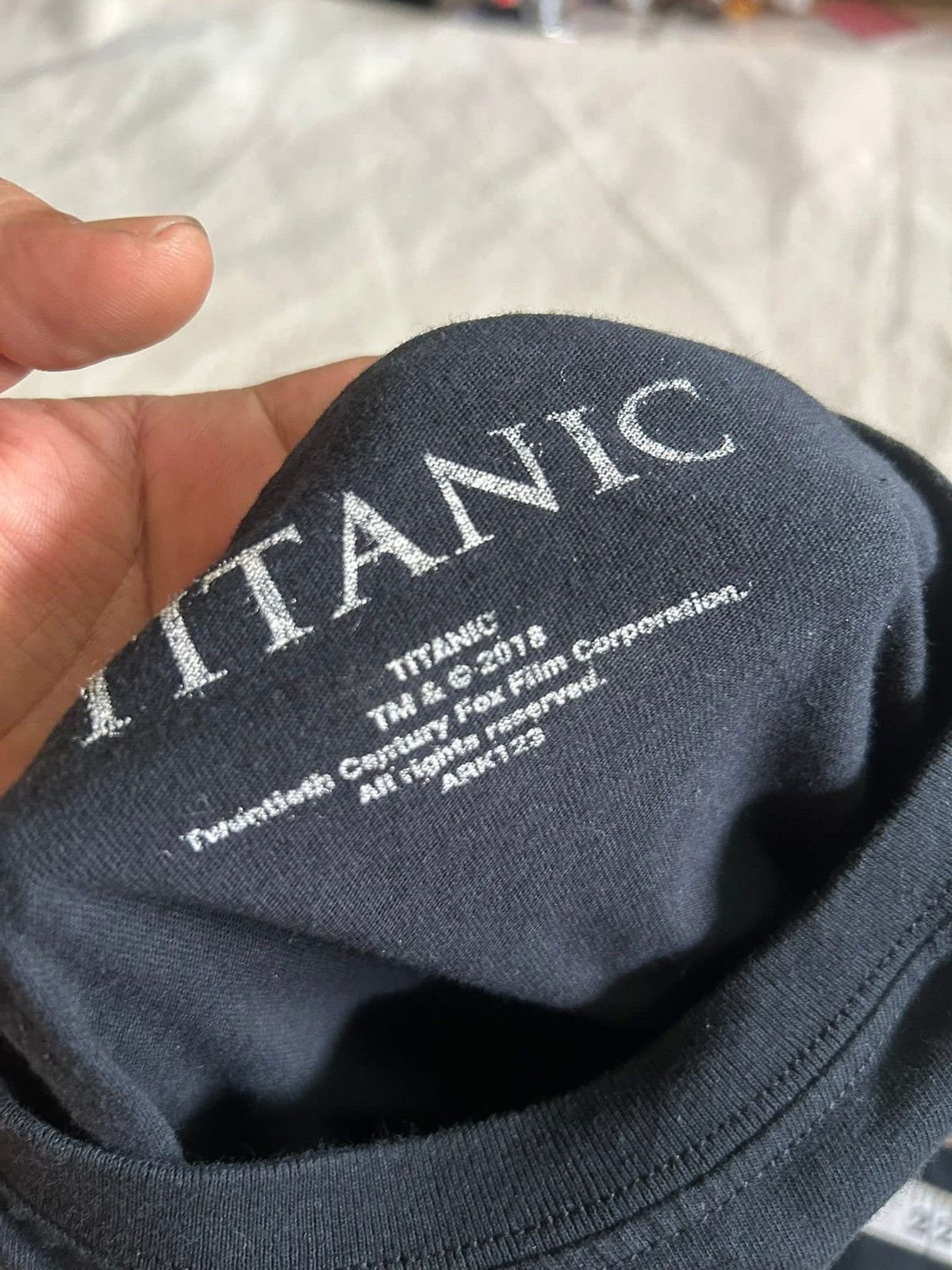 Topshop Tshirt Movies TITANIC @ TM 2018 Size US L / EU 52-54 / 3 - 3 Thumbnail