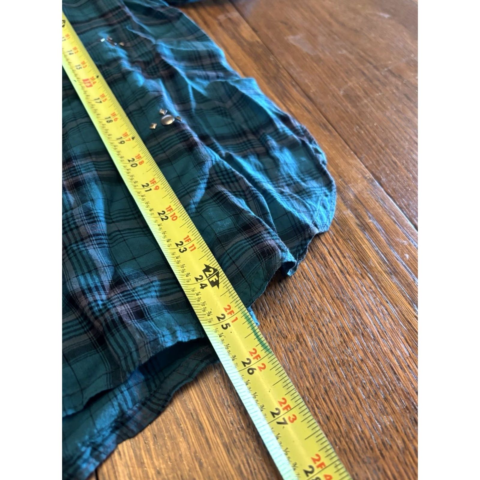 Vintage Rock & Republic Shirt Women M Green Blue Star Button Down Long Sleeve Blouse Boho V-Neck Patch Pockets Casual Party/Cocktail Travel Size M / US 6-8 / IT 42-44 - 4 Thumbnail
