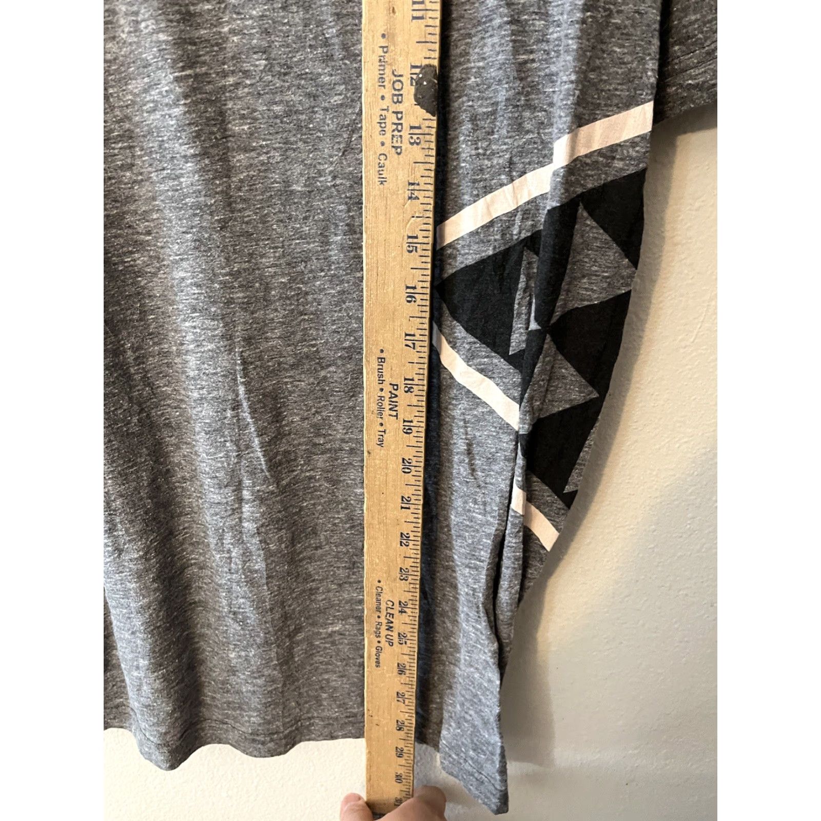 American Eagle Outfitters VINTAGE American Eagle Outfitters Graphic T-Shirt Large Gray Flag Mens Size US L / EU 52-54 / 3 - 4 Thumbnail