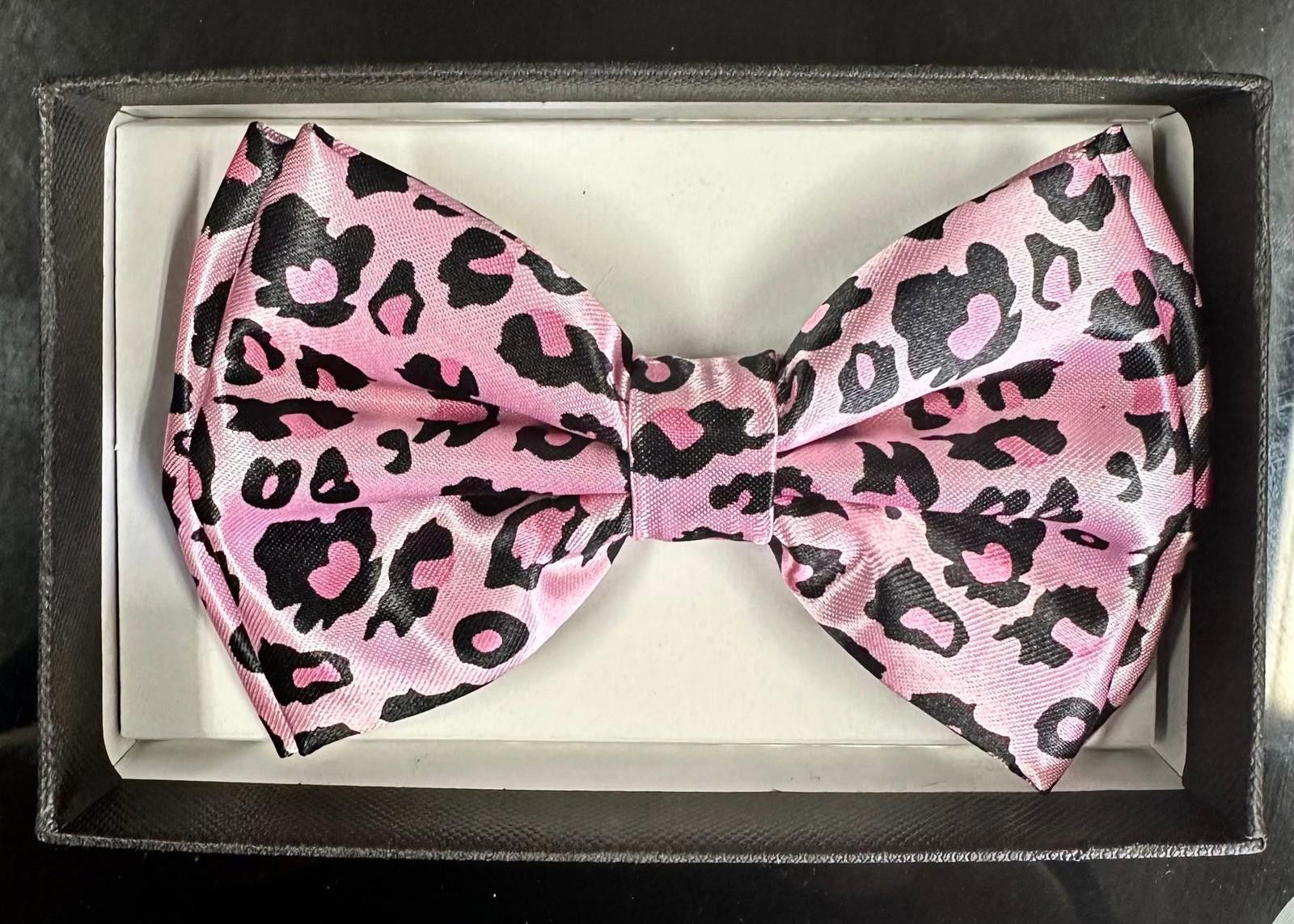 Pink Bow Tie PINK LEOPARD Adult Unisex Size ONE SIZE - 1 Preview