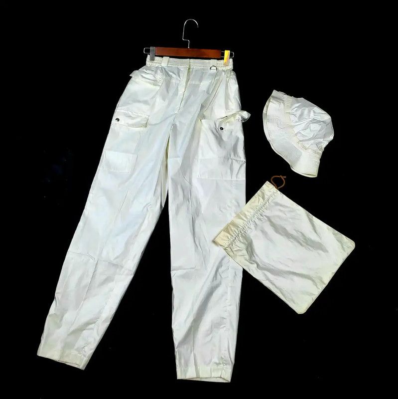 Dior Dior Summer White Embroidered Logo Pants 0089 Size 26" / US 2 / IT 38 - 1 Thumbnail