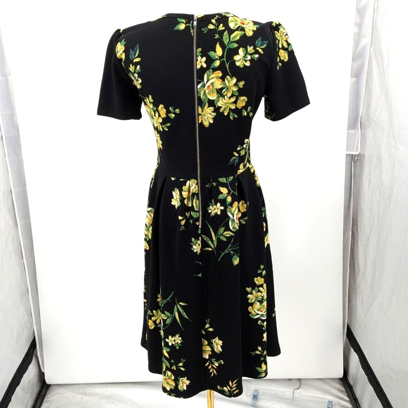 Vintage Floral Fit & Flare Dress Puff Sleeve Soft Girl Black Size S LuLaRoe Women Size S / US 4 / IT 40 - 2 Thumbnail