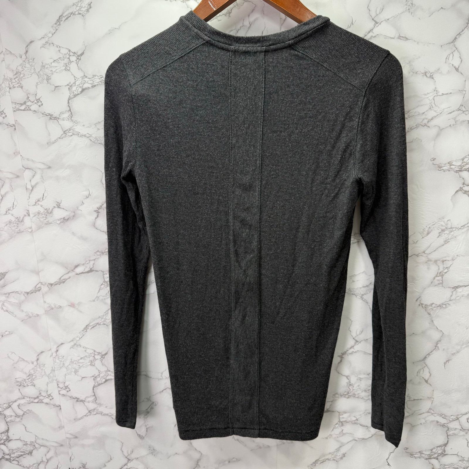 Polo Ralph Lauren Polo Ralph Lauren Women’s Thermal Top Shirt sz M Gray #H5 Size M / US 6-8 / IT 42-44 - 3 Thumbnail