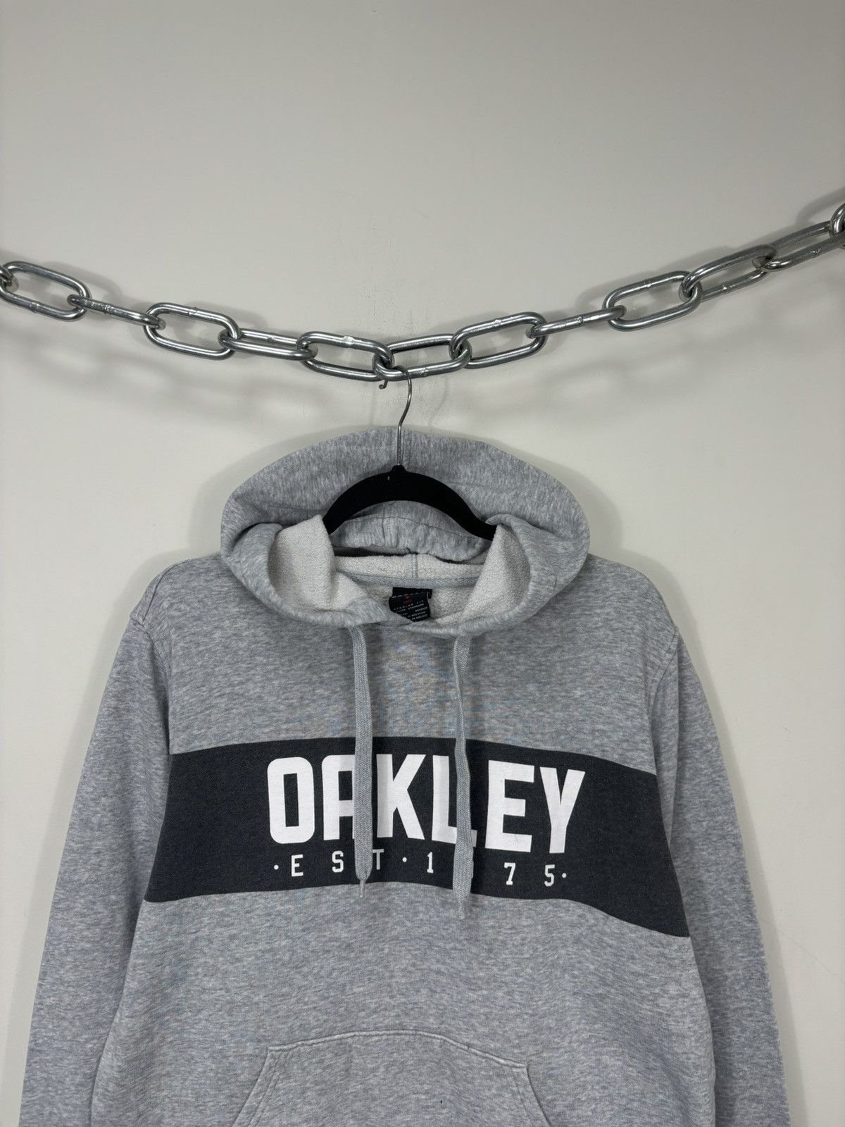 Oakley Vintage Oakley Big Logo Y2K Gray Hype Hoodie Size US M / EU 48-50 / 2 - 2 Thumbnail