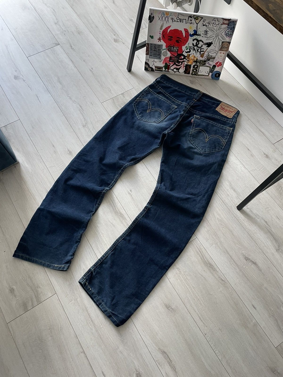 Levi's Vintage Levi’s 901 Denim Jeans 90’s Dark Blue Bootcut RARE Size US 34 / EU 50 - 1 Thumbnail