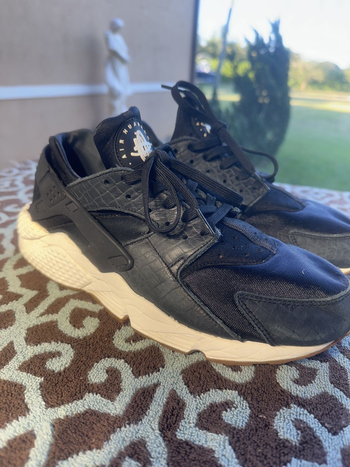 Nike Nike Air Huarache Run Premium 'Black Snakeskin' Size US 11 / IT 41 - 2 Thumbnail