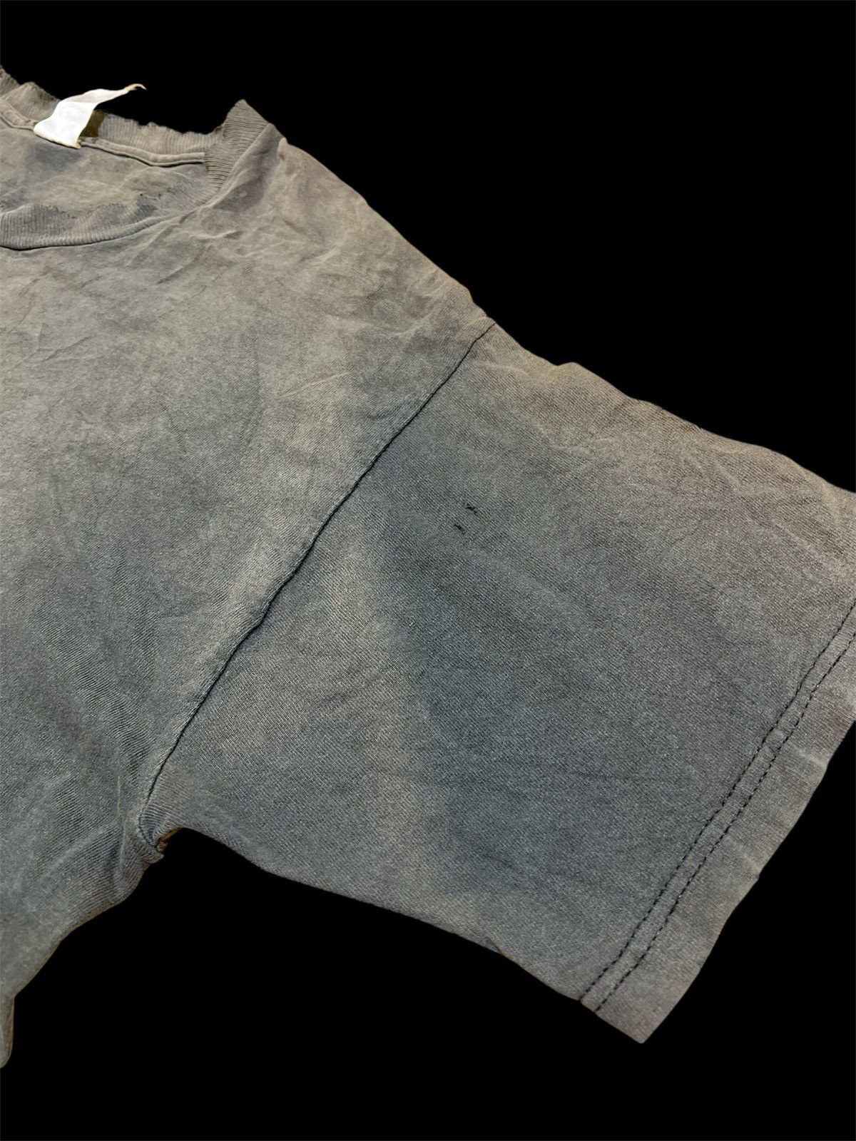 Japanese Brand Vintage Distressed 90s Japanese Streetwear Haight guns tee Size US L / EU 52-54 / 3 - 4 Thumbnail