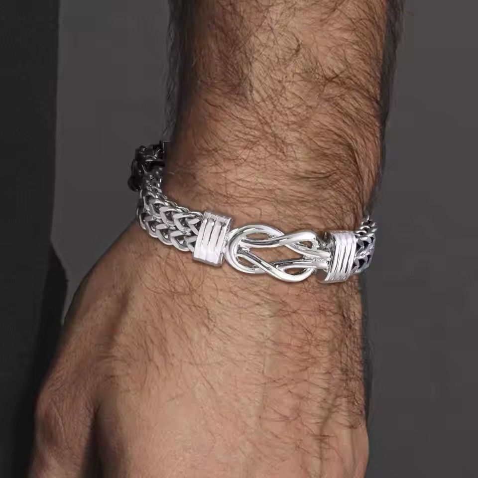 Jewelry × Vintage Infinity Knot Bracelet Size ONE SIZE - 1 Thumbnail