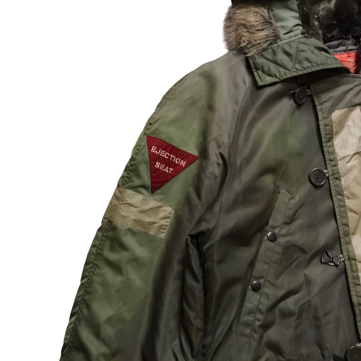 Avirex RARE VINTAGE AVIREX BOMBER FAUX FUR PARKA SUN FADED JACKET Size US L / EU 52-54 / 3 - 4 Thumbnail