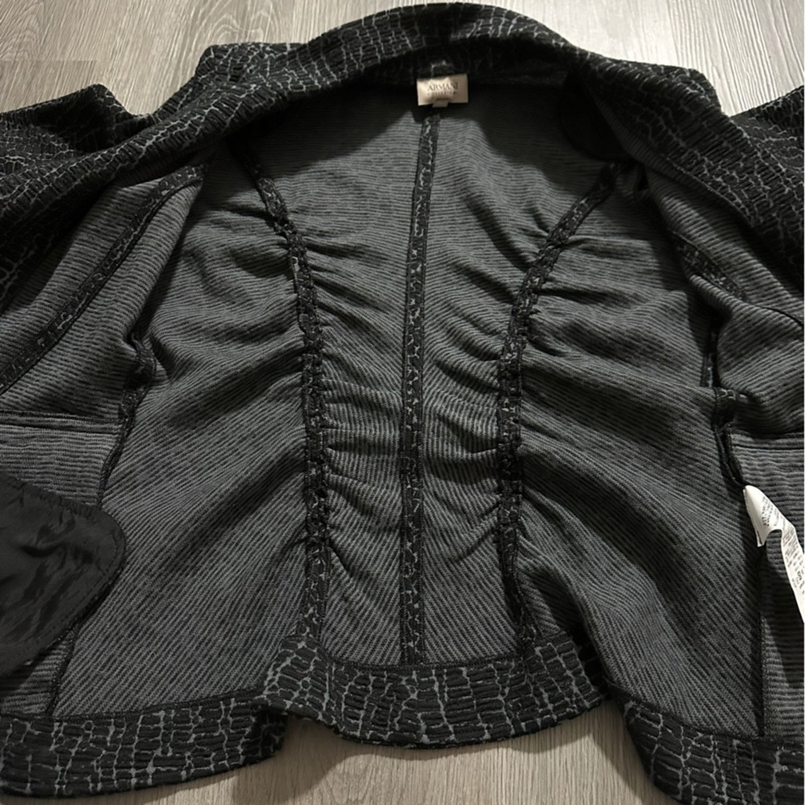 Armani Collezioni Armani Collezioni Snakeskin Print Long Sleeve Blazer Sz 10 Size L / US 10 / IT 46 - 8 Thumbnail