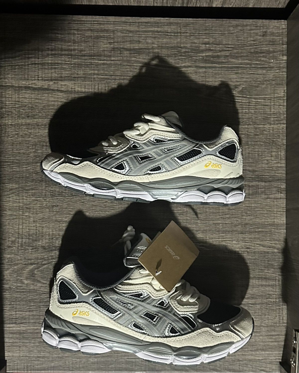 Asics Asics Gel Size US 6 / EU 39 - 6 Thumbnail