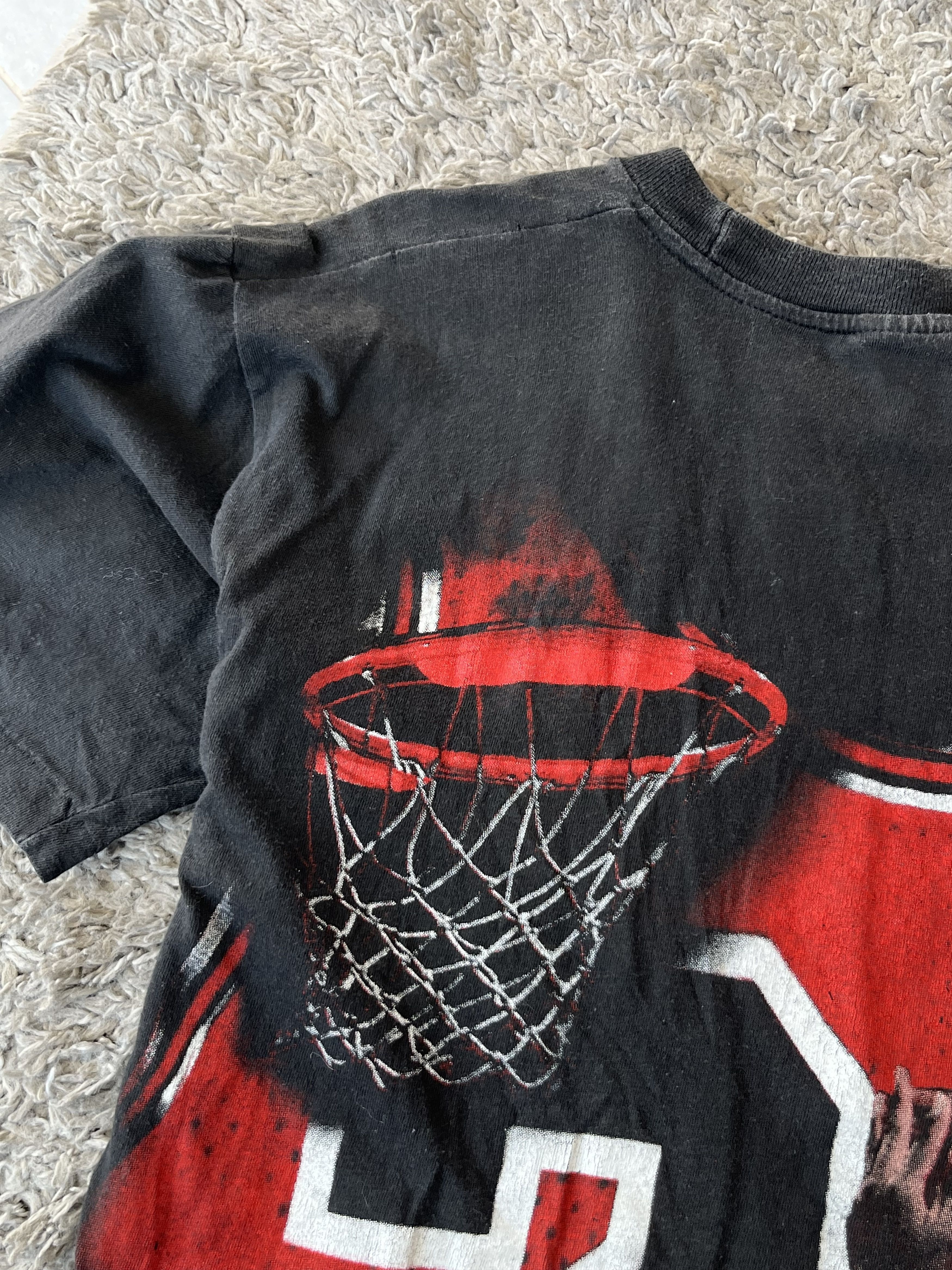 NBA MICHAEL JORDAN Chicago Bulls All Over Print Single Stitch Size US M / EU 48-50 / 2 - 10 Thumbnail
