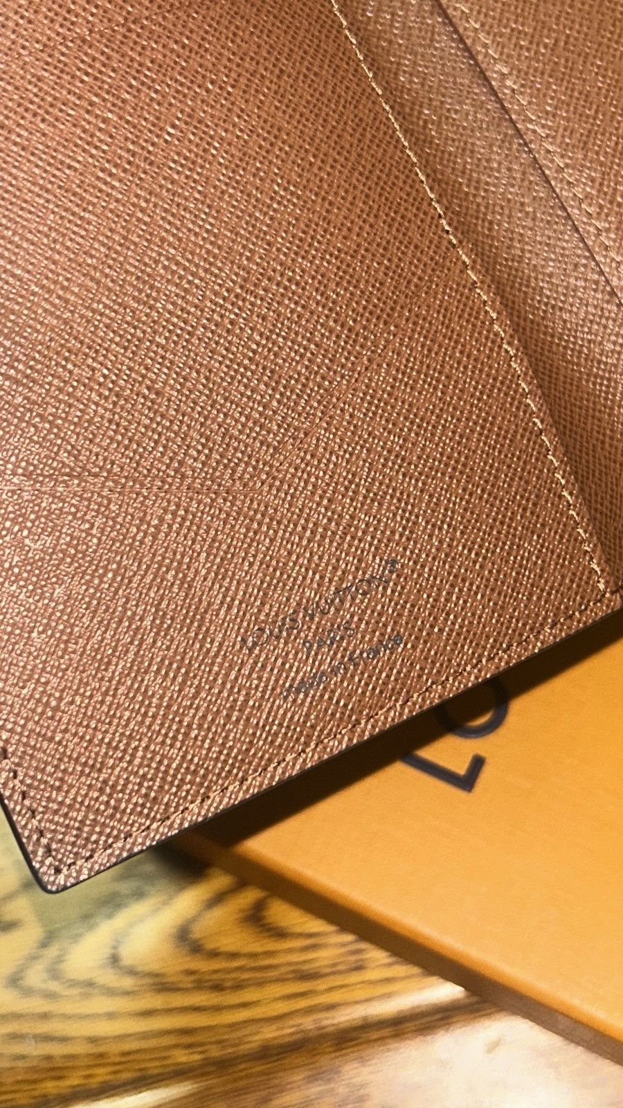 Louis Vuitton Louis Vuitton Monogram Passport Cover Size ONE SIZE - 5 Thumbnail